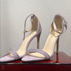 Chic Lavender Stiletto Heels